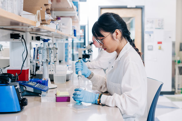 Basic and Translational Science Laboratory Research 2024 2022x1348