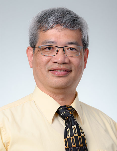 Yung-Tsung Hsu - Headshot of man in professional attire
