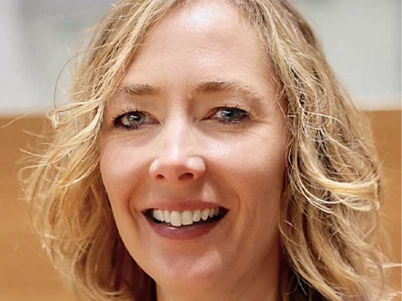 2020: Dr. Tina Kempin Reuter