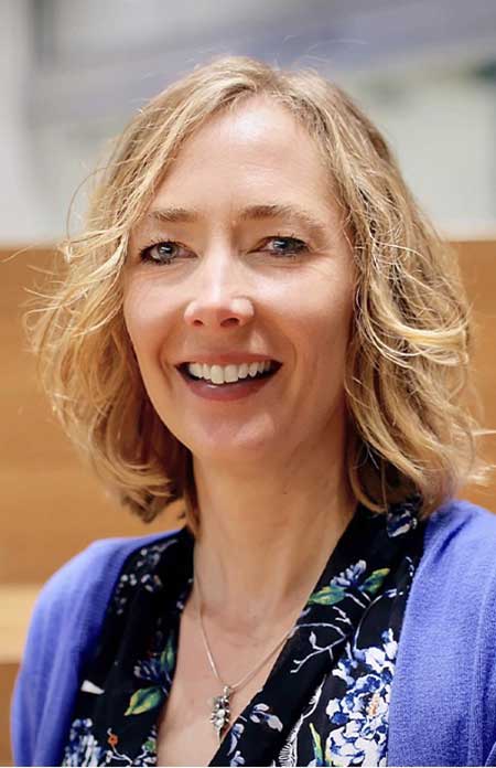 Dr. Tina Kempin-Reuter
