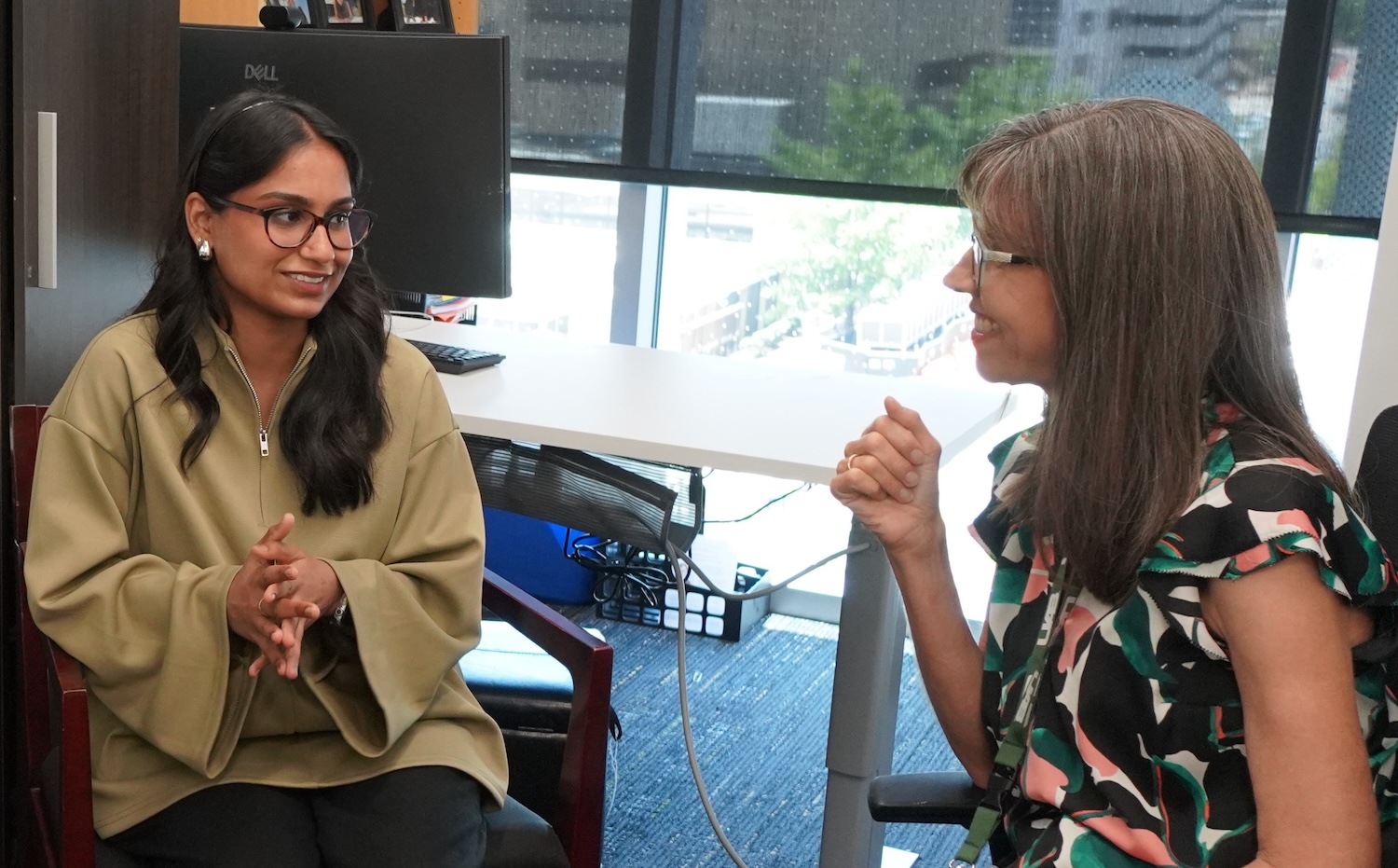 Dua Khan meeting with Lori Bateman, Ph.D., R.D.