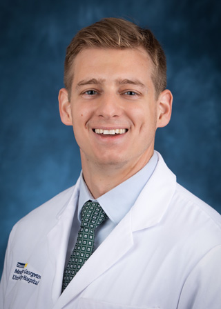 Headshot of Dr. Grzelak.