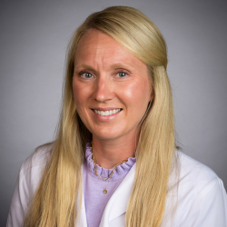 Kristen Cravens, CRNP