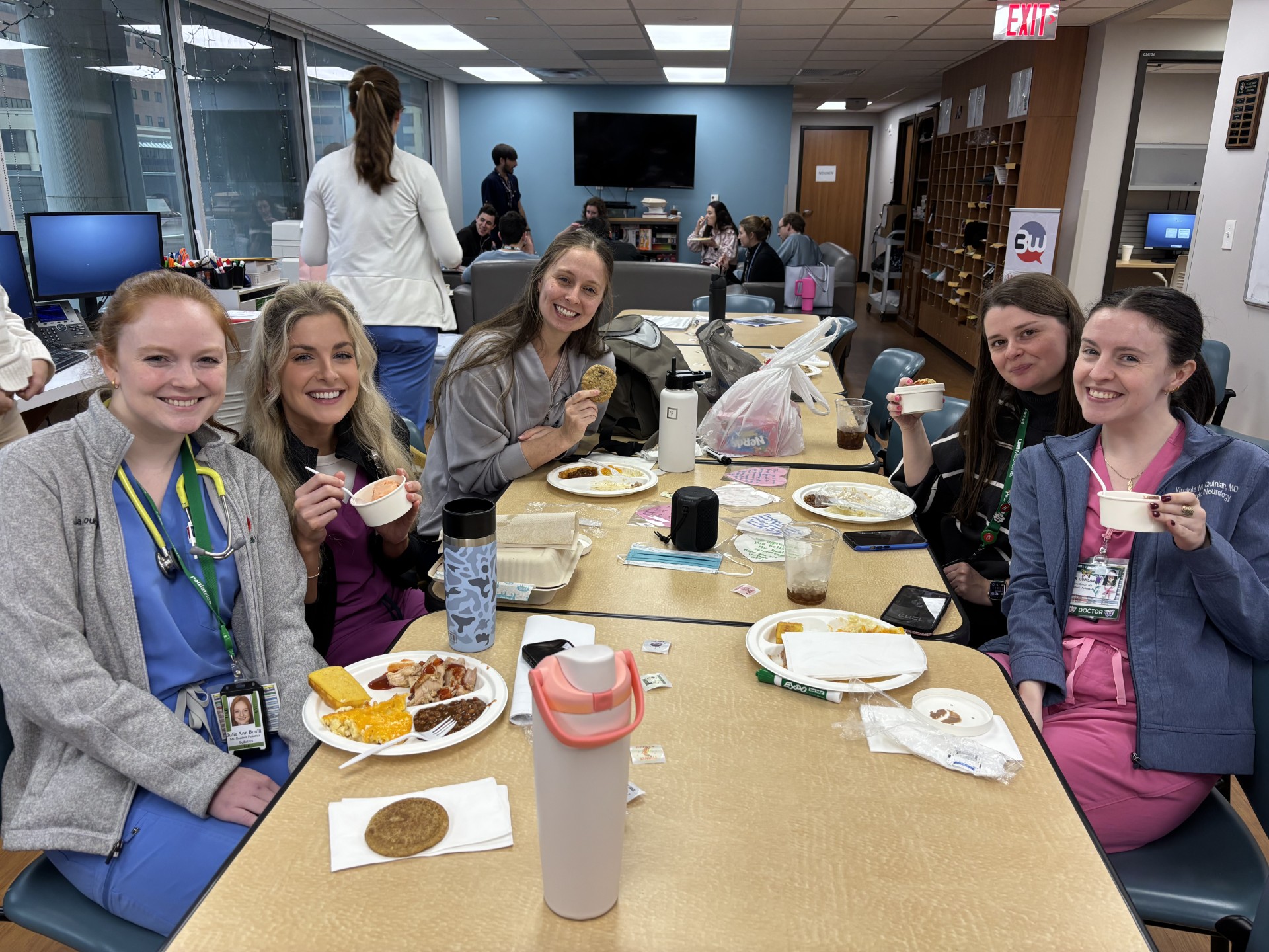 Weekly Social Lunch