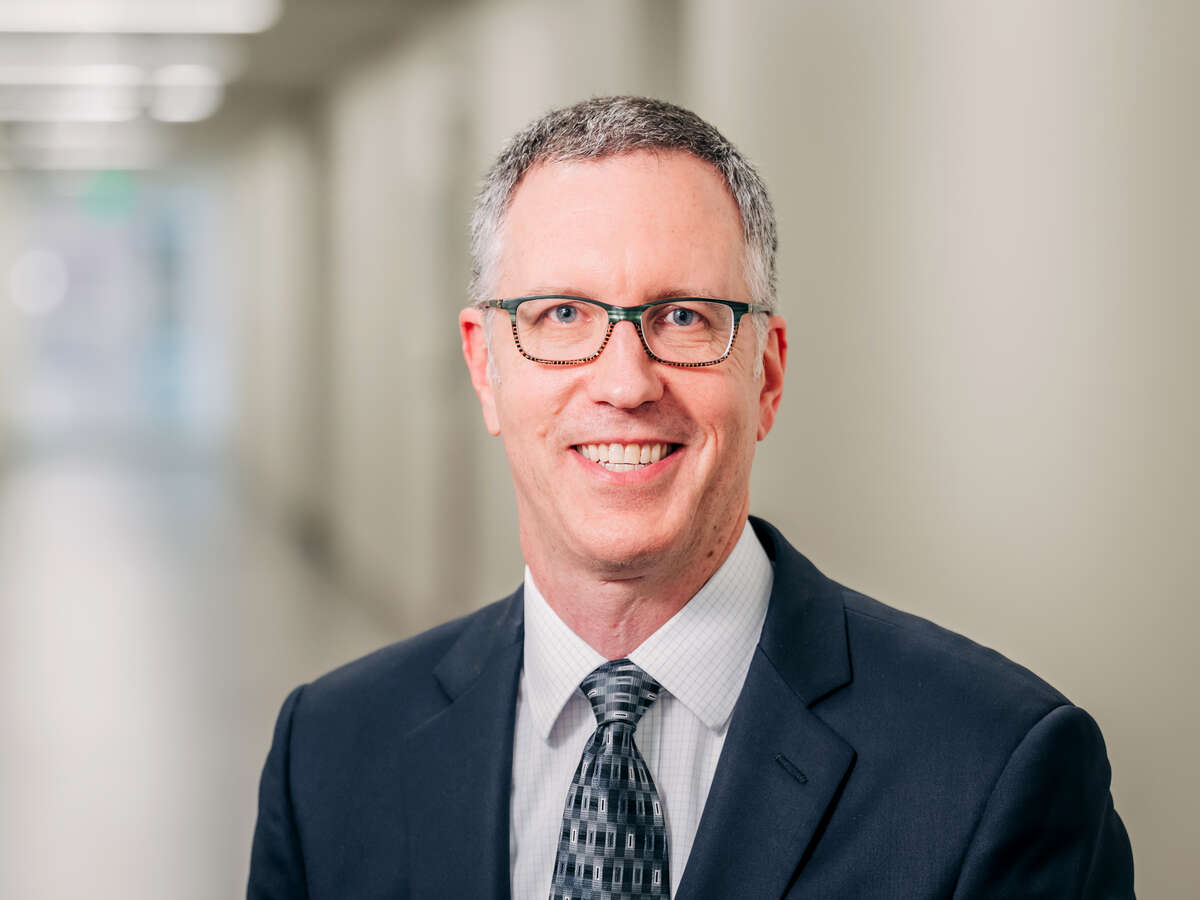 Environmental headshot portrait of Dr. Erik Roberson, MD (Professor, Neurology), April 2024.