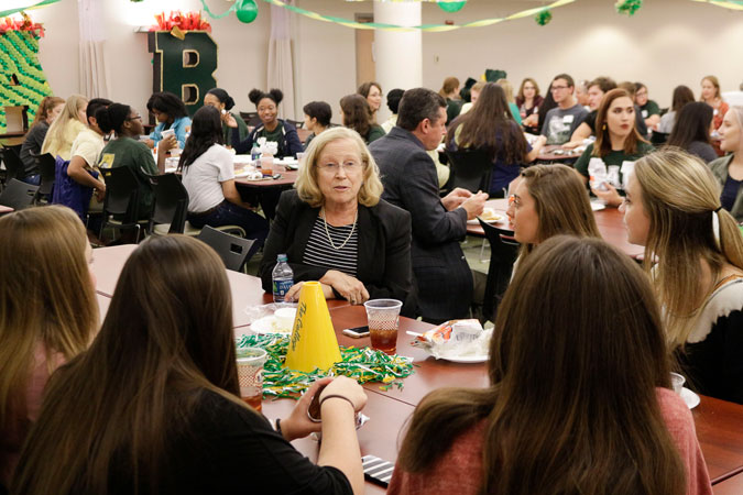 Photo: Dean's Scholars 