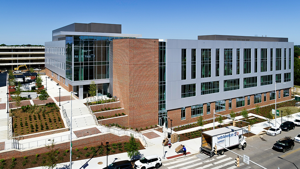 SEC Exterior 230517 001 01 AM 1