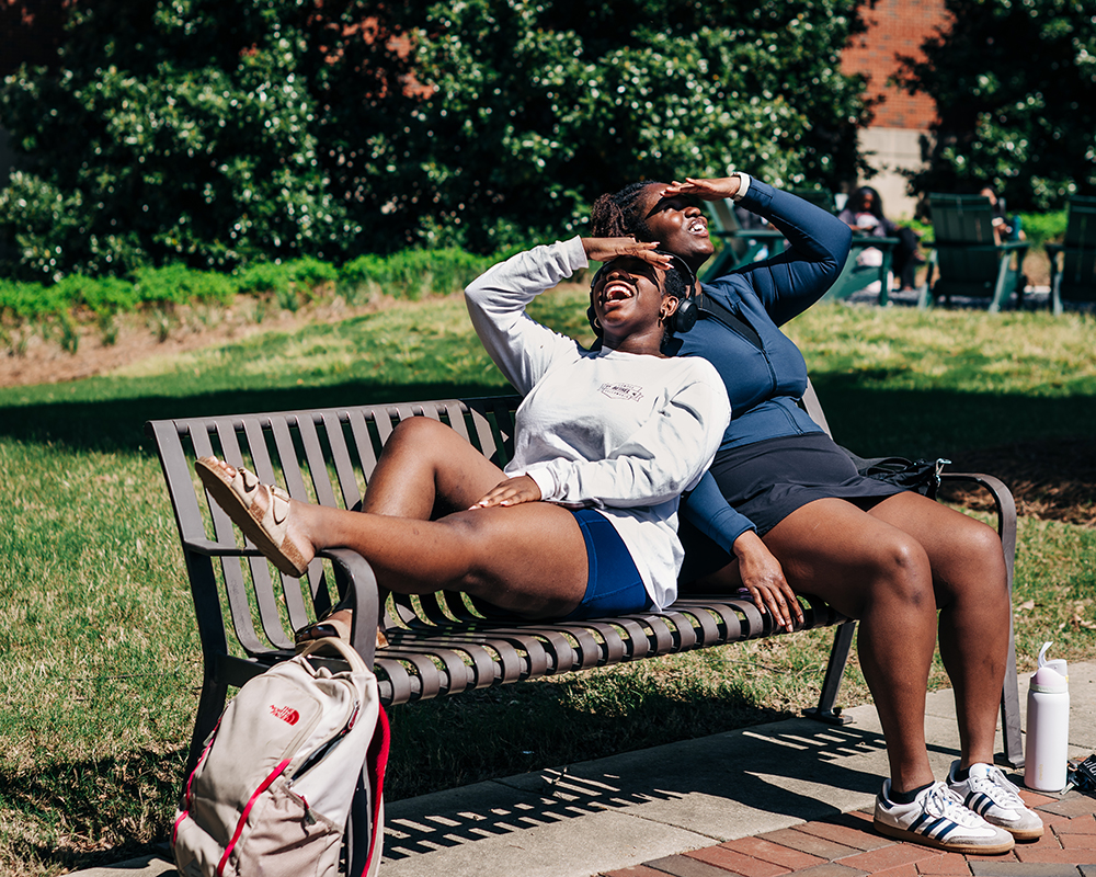 AM Campus Green Bench