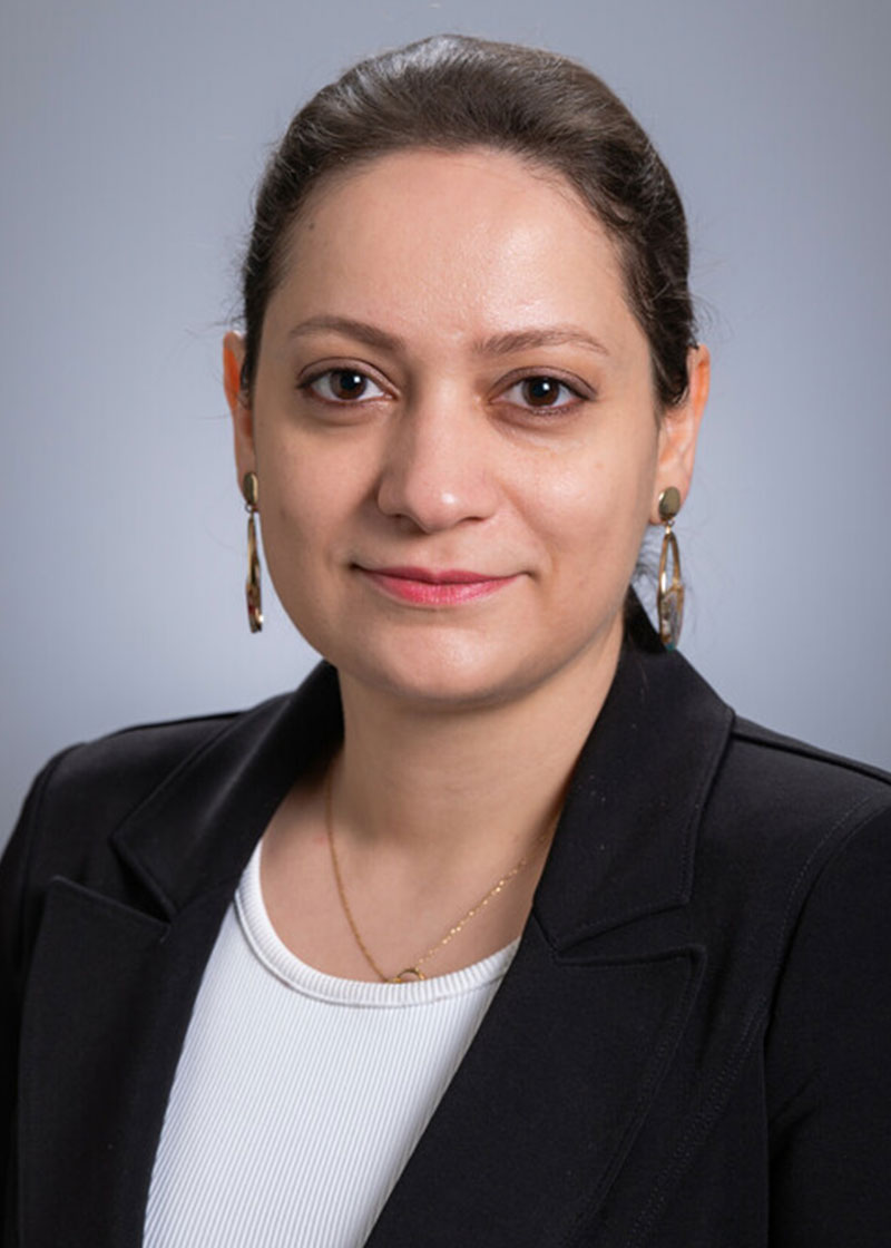 Azar Abadi 
